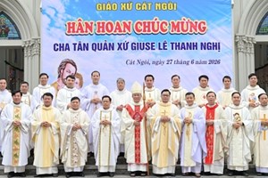 GP.Hưng Hóa - Giáo xứ Cát Ngòi:  Thánh lễ Tạ ơn và Nghi thức Nhậm chức Quản xứ của cha Giuse Lê Thanh Nghị